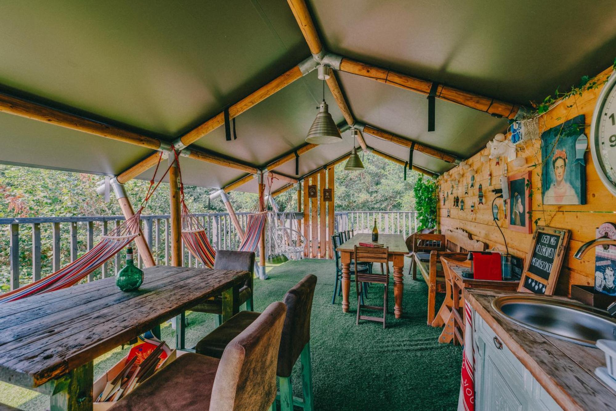 Rendes Glamping Hotell Balatonrendes Eksteriør bilde