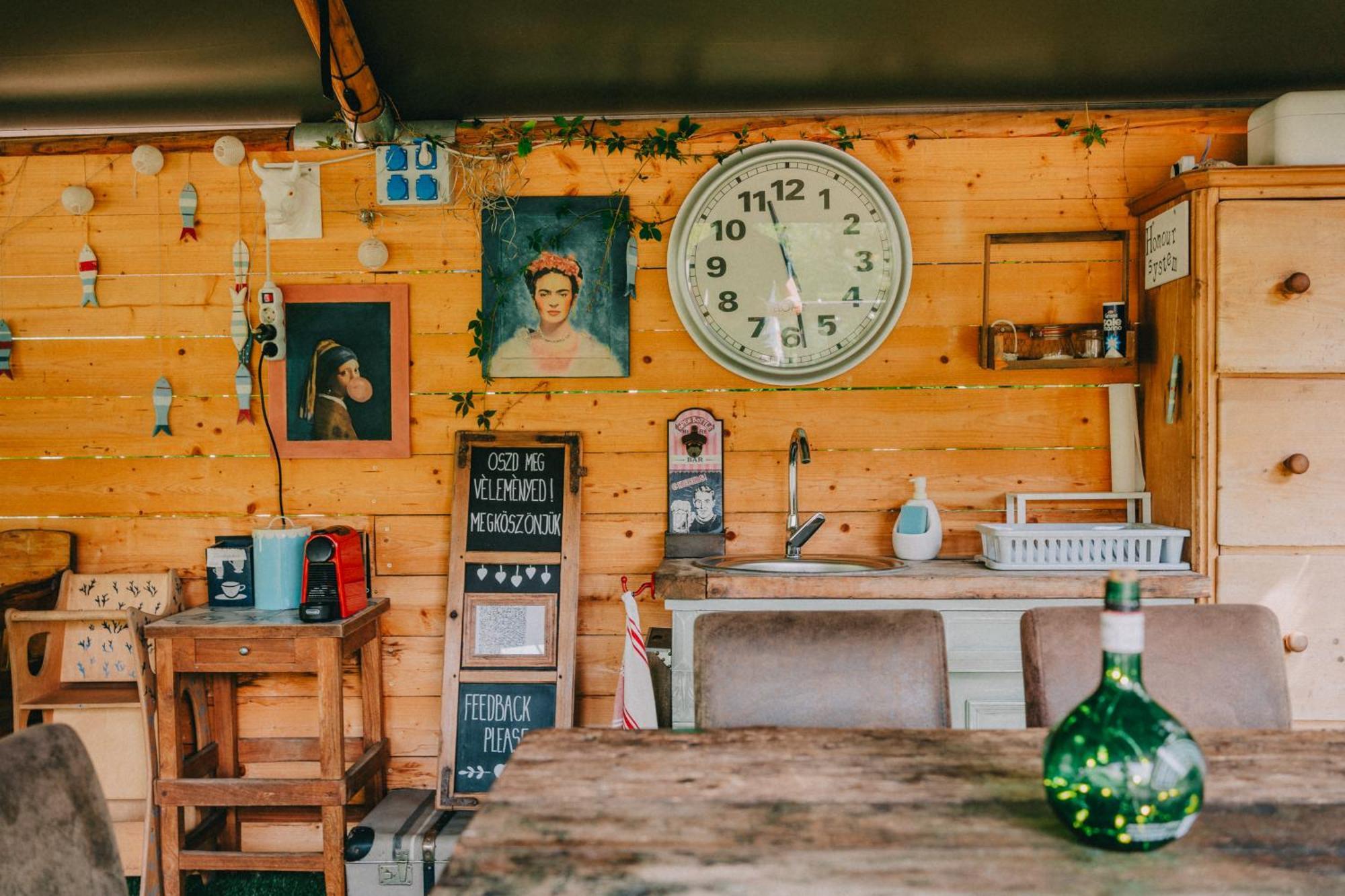 Rendes Glamping Hotell Balatonrendes Eksteriør bilde